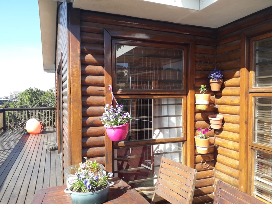 3 Bedroom Property for Sale in Dana Bay Western Cape